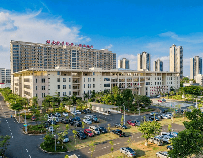 海南医学院第二附属医院(图3)
